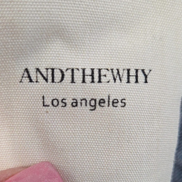 Stylish Blue Denim Jacket for Women - Picture 5 of 8